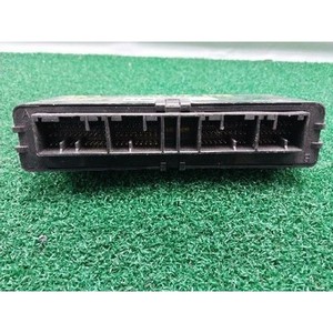 300 ECU y Módulos de Computación Usados 8954033301 - Product Image 3