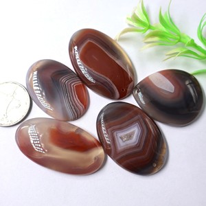 Piedra Preciosa de Ágata de Cuarzo Natural de Rajasthan, Forma Mixta, Efecto de Color Pulido, Hecha a Mano para la Elaboración de Joyas - Product Image 5