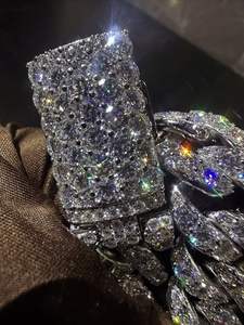 Chaîne cubaine en diamant pour homme de qualité export, idéale pour le streetwear, les clubs et les déclarations mode, disponible au meilleur prix - Product Image 3