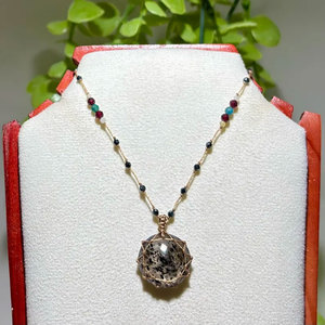 Collier en macramé fait main avec pendentif en pierre naturelle Jasper, perles noires, bijoux bohèmes faits à la main - Product Image 4