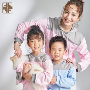 Chaqueta ligera de ropa para mascotas de tela suave fabricada en Taiwán con servicio de ODM - Product Image 5