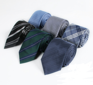 Cravate en soie large unie pour affaires et soirées, personnalisable, tissée, avec blocs de couleur, vente en gros - Product Image 1