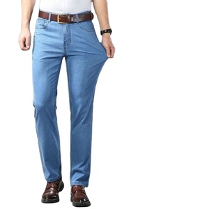 Dernière Mode Jean en Denim pour Homme Hiver Style Anglais Coupe Crayon Taille Mi-Haute Délavé Classique Vente en Gros OEM Meilleures Ventes - Product Image 1