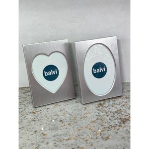 Marco de Fotos de Aluminio Balvi con Forma de Corazón, para Mesa, Vertical - Product Image 1