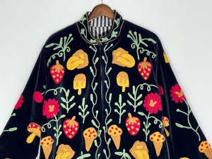 Veste bohème en velours noir brodée de fleurs Suzani avec motif de fruits et de fleurs, manches longues, col montant, manteau d'hiver bohème - Product Image 3