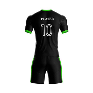 Uniforme de Fútbol Personalizado Negro y Verde – Camiseta de Fútbol Negra con Franja Diagonal Verde y Blanca y Pantalones Cortos Negros con Ribete Lateral Verde - Product Image 3