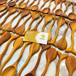 Cuchara de Madera Premium con Forma de Cola de Pez, Hecha a Mano en Vietnam, Utensilios de Cocina Ecológicos y Naturales para Exportación - Product Image 1