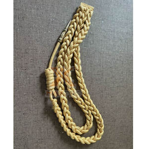 Aiguillette อีกัวน่าแบบมืออาชีพ - Product Image 2