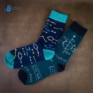 Fabricant de chaussettes personnalisées à motifs mathématiques, chaussettes à motifs scientifiques STEM, marque privée, vente en gros, usine - Product Image 6