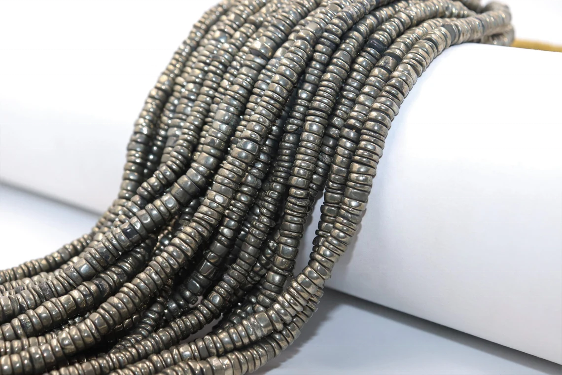 เช่นเดียวกับภาพ