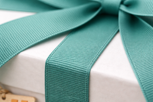 Cinta de Grosgrain de Primera Calidad de 38 mm, Color Verde Azulado, Texturizada, 100% Poliéster, Resistente a la Contracción, de Neelkamal Industries, para Prendas y Manualidades - Product Image 3