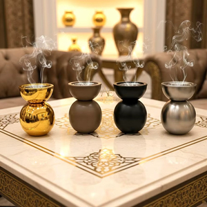 Elegante Juego de Quemadores de Incienso de Metal con Acabado Cepillado, Decoración de Mesa, Piezas Decorativas Modernas de Diseño Único para Decoración de Hogar de Lujo - Product Image 1