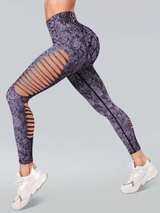 Leggings con estampado de piel de serpiente para mujer |   Pantalones de yoga con estampado de animales abstractos |   Leggings Deportivos de Poliéster y Elastano para Gimnasio - Product Image 5