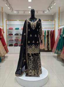 Ensemble haut, pantalon palazzo et dupatta en georgette à broderie RICH LOOK et travail de sequins de 5 mm, noir 83308 - Product Image 3