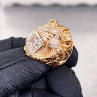 Bague Tête de Lion Plaqué Or avec Moissanite Taille Asscher, Bague Fantaisie pour Homme, Bijou d'Anniversaire