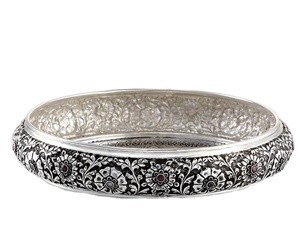 Lotus Shaped <b>Gold</b> Metal Urli Bowl Elegant Home Decor Floating Flower <b>Candles</b> Luxury Brass Urli for Table Other <b>Candle</b> <b>Holders</b> - Product Image 5