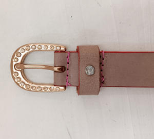 Cinturón de Cuero Genuino Personalizable, Duradero, con Hebilla de Pin y Bordado, Estilo Formal, Tallas Variadas, Tendencia 2026, Gran Venta - Product Image 3