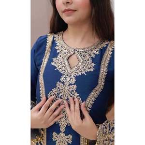 Hermoso conjunto de Dupatta superior y elegante para mujer para fiestas - Product Image 5