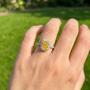 Bague élégante en argent 925 avec moissanite, taille brillant rond, éclat éclatant, bijou de créateur tendance, cadeau pour femme - Product Image 6