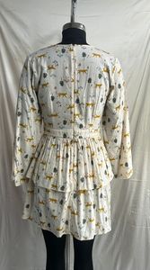 Robe mini bohème western pour femme, étiquette personnalisée, look élégant pour les occasions. - Product Image 3