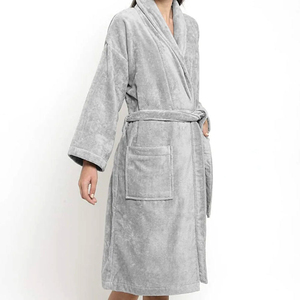 Peignoir de luxe thermique pour femme, col en V, longueur genou, en coton et fibre de bambou, style hôtelier et spa, avec fermeture à cordon sur le devant - Product Image 4