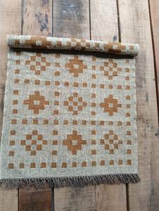 Tapis Kilim Géométrique Rectangulaire Fait Main Tufté à la Main en Laine Écologique à Poil Moyen avec Dos en Latex Nettoyage Localisé Décoration de Salon - Product Image 3