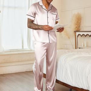 Conjunto de pijama de satén de lujo para hombre de alto rendimiento con bolsillos, cómodo de llevar, traje de dormir para hombre. - Product Image 5