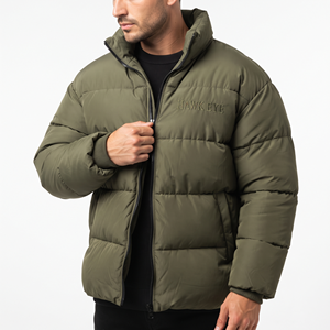 Chaqueta Acolchada Verde Oliva para Hombre, Corte Regular, Cuello Alto, Cierre de Cremallera, Logotipo Bordado Personalizado, Abrigo de Invierno Cortavientos - Product Image 4