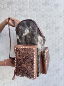 Hand <b>Tooled</b> Leather Cowhide <b>Backpack</b> With Floral Carving Unisex Bohemian Style Multiple Pockets Zipper Closure Daily Use Bag - Product Image 2