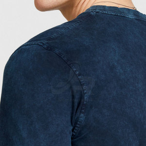 Camiseta transpirable y ligera para hombre, lavada al ácido, teñida lisa, al por mayor, disponible en stock - Product Image 6