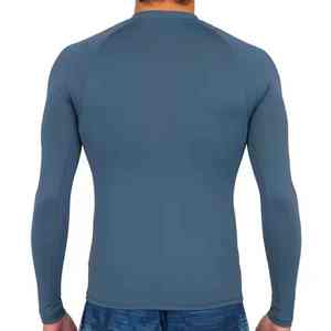 เสื้อแรชการ์ดผู้ชายคุณภาพสูง ขายดี ใส่สบาย ระบายอากาศได้ดี ราคาประหยัด พร้อมออกแบบโลโก้ตามสั่ง - Product Image 3