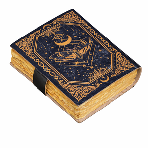 Carnet de notes vierge « Livre des Ombres » avec fermoir à cadenas, en cuir fait main vintage, imprimé papillons Luna et Morpho, pour journal intime et croquis - Product Image 2