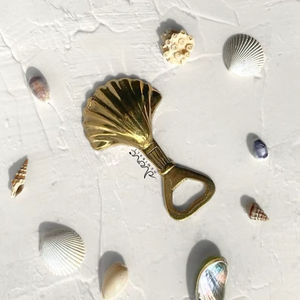 Destapador de Botellas Metálico Promocional con Diseño de Pez y Recubrimiento de Cobre Antiguo Personalizado - Product Image 1