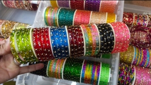 Juego de Brazaletes Acrílicos con Patrón Floral Colorido, Chapados en Oro, Joyería Étnica para Mujer, Accesorios de Moda para Bodas, Brazaletes con Tamaños Personalizados - Product Image 6