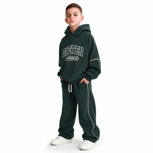 Ensemble de survêtement unisexe en molleton vert foncé pour l'hiver, avec capuche, style streetwear, manches longues, imprimé, coupe décontractée, en Spandex/Nylon - Product Image 3