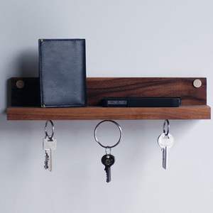 Porte-manteau mural en bois naturel pour l'Europe du Nord, avec crochets pour manteaux, casquettes et clés - Product Image 5