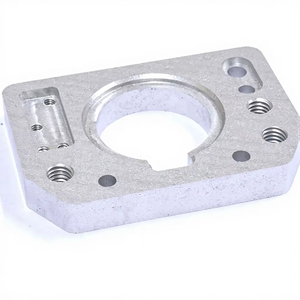CNC-machined mounting plate / base plate - Product Image 1