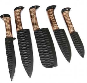 Juego de Cuchillos de Cocina de 5 Piezas, Acero Forjado a Mano, Hoja con Revestimiento Antiadherente Negro y Mango con Diseño de Madera - Product Image 3