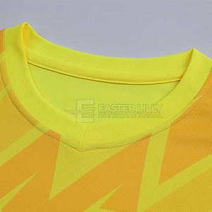 Uniforme de Fútbol Ligero y Ecológico, Superventas, Cómodo y Transpirable, Uniforme Deportivo para Venta en Línea - Product Image 2
