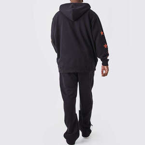 เสื้อฮู้ดซิปปักลายเชนิลล์ผ้าฝ้าย 100% สั่งทำขายส่ง และกางเกงวอร์มขาบานขายส่ง ชุดลำลองสำหรับฤดูหนาว - Product Image 4