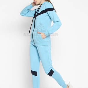 ชุดวอร์มผู้หญิงระบายอากาศได้ดี เป็นมิตรกับสิ่งแวดล้อม สวมใส่สบาย เหมาะสำหรับวิ่ง ราคาขายส่ง พร้อมบริการ OEM - Product Image 2