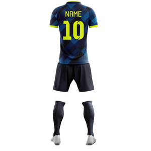 Uniformes de football pour jeunes joueurs de haute qualité avec logo personnalisé, design tendance pour adultes, impression par sublimation verte, séchage rapide - Product Image 4