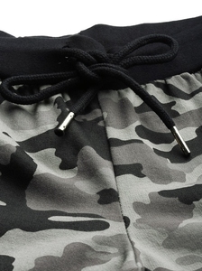 Shorts de Mujer con Estampado de Camuflaje, Cintura Media, Cordón Ajustable, Tejido de Punto, Spandex, Poliéster, Casual, Transpirable, Corte Regular - Product Image 2