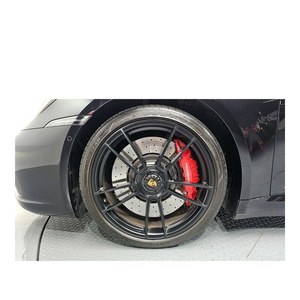 Porsche 911 Carrera 4 GTS Cabriolet 2023, 44 240 km, Volant à Gauche, Caméra Arrière - Product Image 5