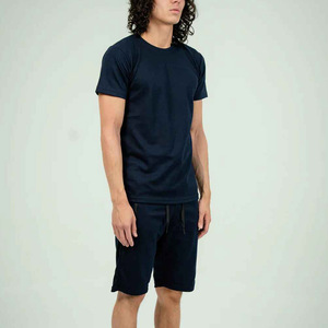 Conjunto de Camiseta y Pantalones Cortos con Diseño de Logotipo Personalizado, Ropa de Verano Hecha en Fábrica para Hombre, Color Sólido, Estilo Hip Hop, Material de Algodón Terry - Product Image 2