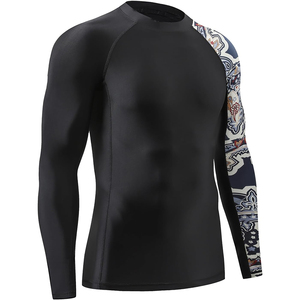 T-shirt de sport slim fit pour homme, idéal pour la musculation, la course à pied et les activités sportives, extensible et confortable à porter - Product Image 6