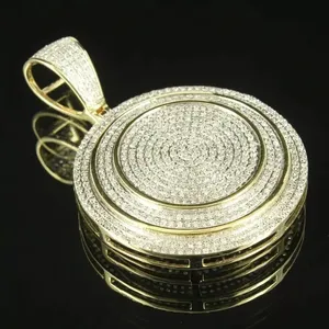 Pendentif rond en or style Hip Hop Iced Out, médaillon micro-pavé de diamants, collier de luxe avec breloque cercle bling pour hommes - Product Image 3