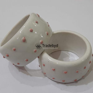 Anillos de Servilleta de Hueso Ecológicos Hechos a Mano, Accesorios de Comedor de Primera Calidad para Regalos por Tradebyd - Product Image 2