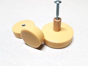 Bouton de meuble en résine minimaliste Buttercream, finition mate scandinave, beige doux moderne, pour tiroir, design minimaliste, boutons jaunes - Product Image 6