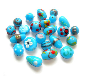 200 Piezas al por Mayor de Cuentas de Vidrio Turquesa de Alta Calidad para Joyería de Moda, en Varios Tamaños/Formas, Hechas a Mano - Product Image 1